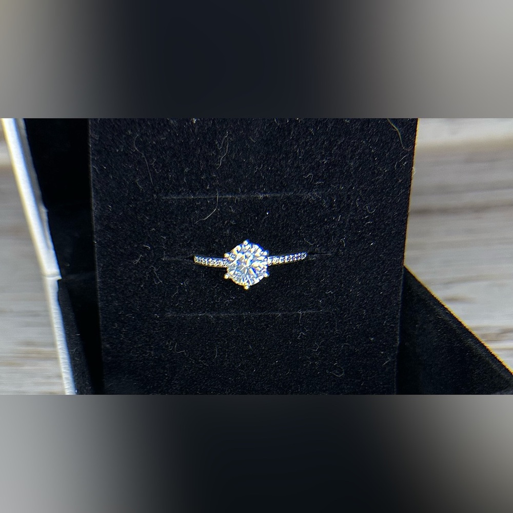 Pandora Clear Sparkling Crown Solitaire Ring - Size 6